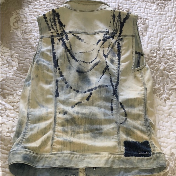 Diesel sleeveless jean jacket size small - Picture 4 of 4